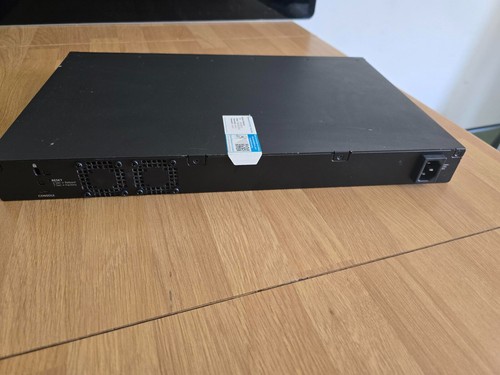 Dell PowerConnect X1052 48x 1Gb + 4x 10Gb RJ45 SFP+ 1U Managed Switch inc VAT - Picture 2 of 5