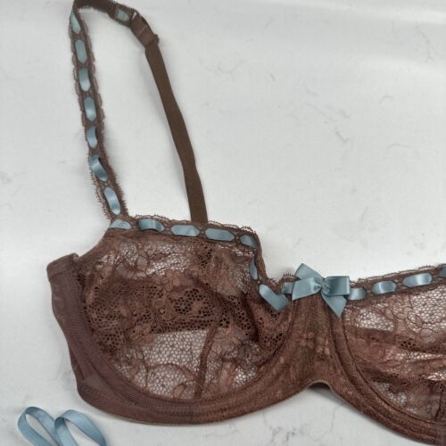Vintage Victoria's Secret 34C Bra With Matching Panty (2) Medium 3 Piece Set