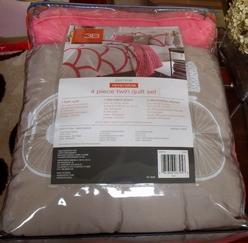 Studio 3B 4Pc Twin Quilt Sham Pillows Set Chevron/Jasmine-Coral Polka Dot NWT - Picture 4 of 5