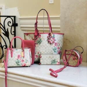 NWT-Coach-Lilly-Floral-Reversible-Tote-wristlet-wallet-Crossbody-Many-Options