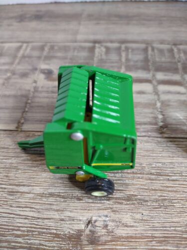 John Deere Traktorausrüstung Heuhof Zubehör 8 Teile Ertl Metall - Bild 17 von 21