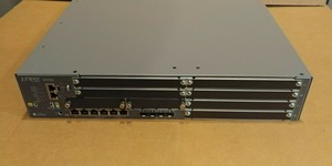 Juniper-Networks-SRX550-Services-Gateway-Security-Appliance-SRX550-645AP