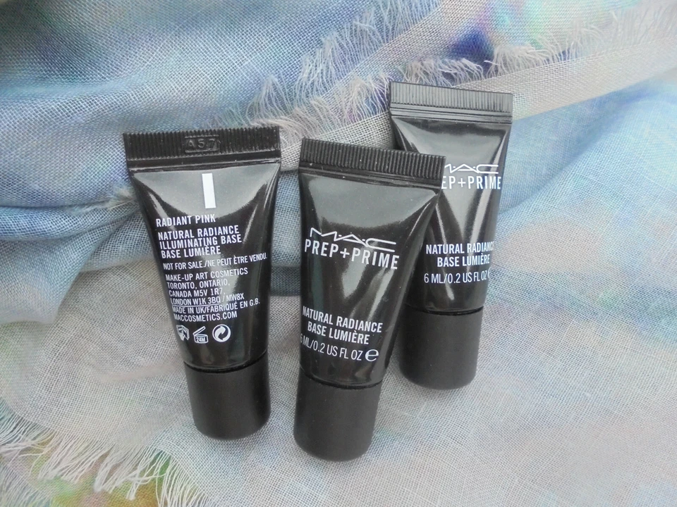 Mac Prep + Prime Natural Radiance Base Lumière Farbe Pink 18 ml - 3 x 6 ml - - Bild 2 von 2