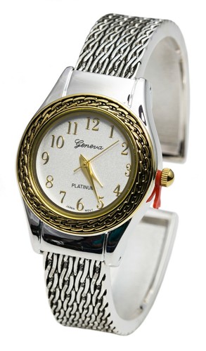 Blekon Collections Japanese Quartz Women's 27mm Case Metal Concho Bangle Watch - Bild 14 von 22
