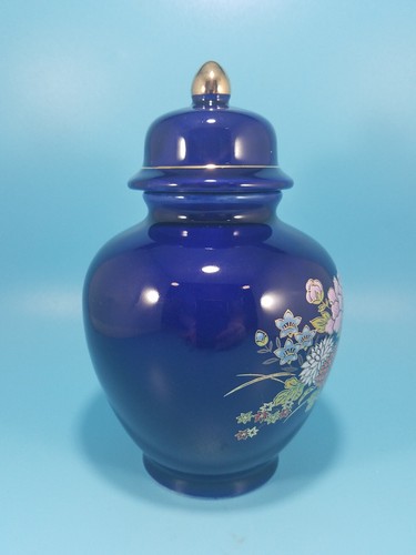 Vintage Lidded Cobalt Blue Ginger Jar Vase Floral Gold Trim Japan Fine China - Picture 5 of 12