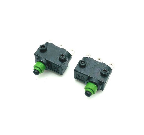 6 microinterruttori 4A/12V Marquardt 1055/58 serratura porta ELV Audi VW Seat modellismo - Foto 1 di 3