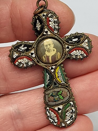 Vintage Bronze & Micromosaic Religious CROSS Pendant/ Pope Pius XII - 第 1/15 張圖片