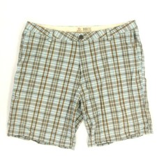 Dockers Washed Khaki Shorts Size 42 9.5 Inseam Blue Plaid Flat Front Relaxed Fit