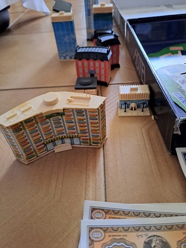 Gioco di società Hotel MB, prima edizione del 1986, completo e buono stato - Foto 10 di 15