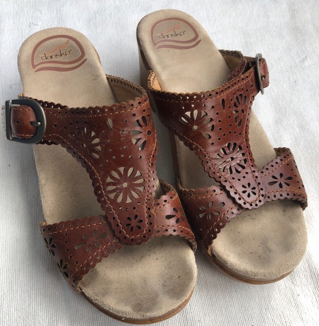 women's dansko slides