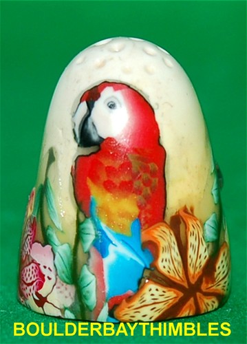 BOULDER BAY THIMBLE - TROPICAL FLORAL - SCARLETT MACAW #330 BUTTERFLY AFFIXED - Picture 6 of 6