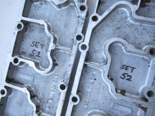 Porsche 911/930 Lower Valve Covers 930 105 116 0R ALUMINUM Set#52 C#63 - Picture 5 of 7
