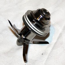 Waring 003548 7011HS 7011HG 7011HB Blender Blade Assembly socket bottom