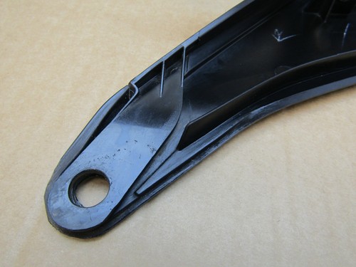 Panel trasero derecho KTM 125 Duke 22 2023 8.720 millas (14582) - Imagen 9 de 10