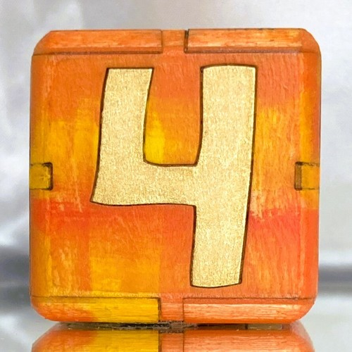 Mystic Mews : Whiskers of the Old Town Sunset - Backgammon Doubling Cube - 36mm - Picture 3 of 9