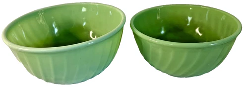 Fire-King Jadeite Swirl Nesting Mixing Bowls Set of 2 Oven Ware USA 7.75" & 8.5"