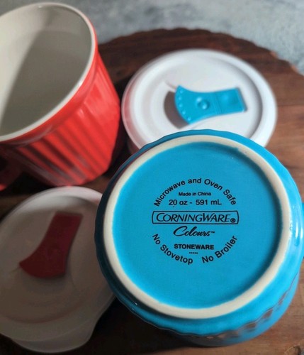 2 CORNINGWARE FARBEN STEINGUT MIKROWELLEN- & OFENFEST 20 Unzen SUPPENTASSEN MIT DECKEL - Bild 6 von 15