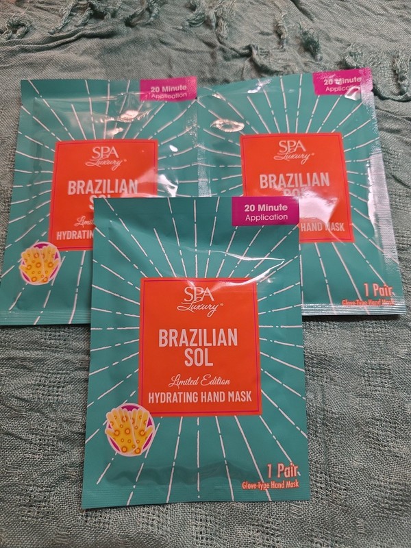 3 X Spa Luxury  Brazilian Sol Hydrating Hand Mask LIMITED EDITION NEW