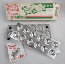 VillaWare Ravioli Maker Metal 5400 BeeBo - Vintage 1987