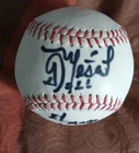 Baseball Cuban Germán "El Mago" Mesa ball signed