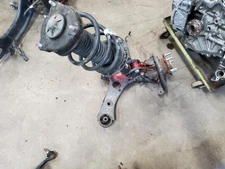 (LOCAL PICKUP ONLY) Passenger Right Front Knee AWD Fits 16-18 SORENTO 1744180