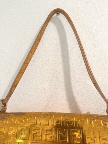 Auténtico Bolso Baguette FENDI Mini MAMMA Y2K De Colección - Imagen 5 de 11