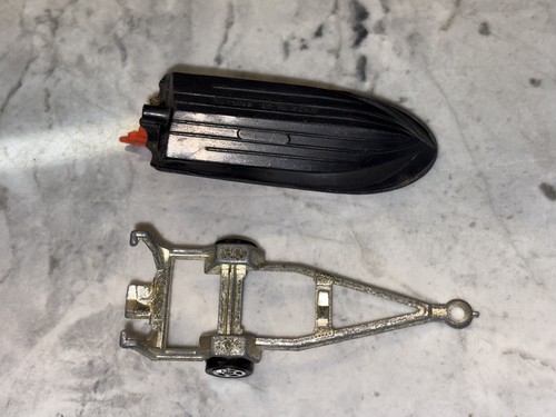 1:64 Corgi Juniors Husky Whizzwheels Batmobile and Batboat- Rare black wheels - Picture 15 of 16