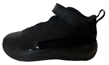 Air Jordan Max Aura 7 Jn53 UK 13 US 13.5C EU 31.5 REF 581 =