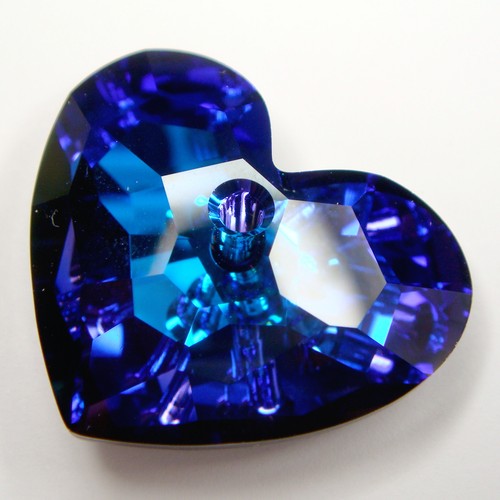 Genuine SWAROVSKI CRYSTAL #6264 Truly In Love Heart PENDANT ~ All Colors & Sizes - Picture 2 of 15