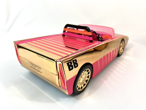 LOL Surprise Speedmatic Coupe Car Pool Dance Floor and Party Cruiser - Picture 5 of 12