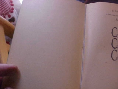 Crows Can't Fly A.A.Fair Erle Gardner Pages show Aging - Picture 2 of 2