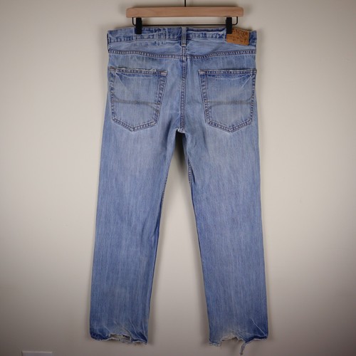 Hollister Balboa Classic Straight Distressed Jeans 34x32 Waist 36" Inseam 32" - Picture 2 of 23