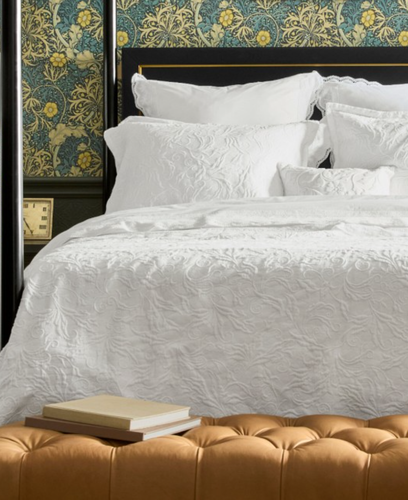 WILLIAMS SONOMA HOME 2 PC SET HERITAGE MATELASSE COVERLET & SHAM, KING ~ WHITE - Picture 2 of 18