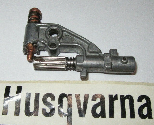 oiler oil pump assy HUSQVARNA CHAINSAW 350 346 351 353 5038921 with bolt eBay