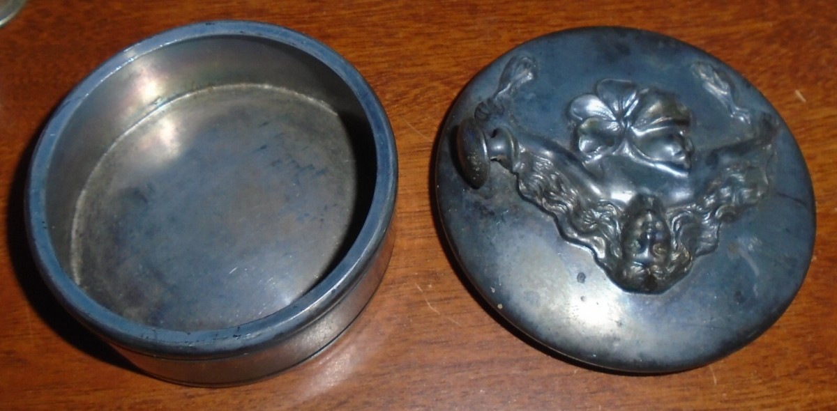 Antique Victor Silver Company Silver Plate TRINKET JEWELRY