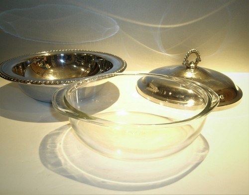 Cuenco Pyrex cubierto redondo plateado francés Gadroon internacional de colección - Imagen 6 de 9