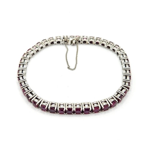 Tennis or blanc 18 carats serti de rubis - Picture 4 of 5