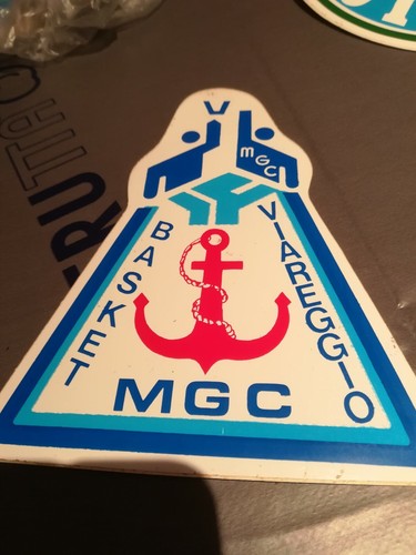 MGC BASKET VIAREGGIO stereo adesivo vintage stickers casco auto anni 80 calciO - 第 1/1 張圖片
