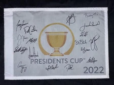 2022 Complete Team USA Presidents Cup Signed Flag JSA LOA Scottie Scheffler Rare
