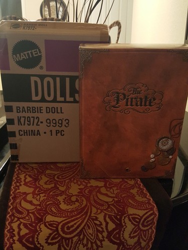 Piraten Barbie "Gold Label" 2007 - Bild 1 von 14