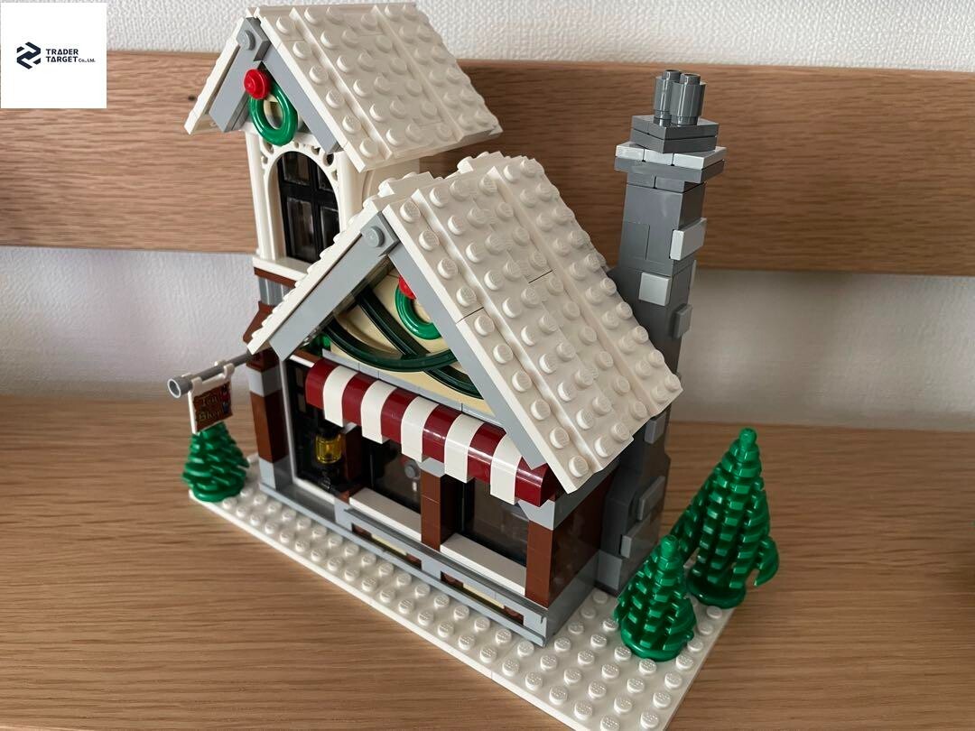 LEGO Creator Expert: Winter Toy Shop (10249) Retired Set