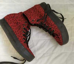 SCARPE ALCOTT TIPO CONVERSE ALL STAR MISURA 40 ROSSE E NERE | eBay