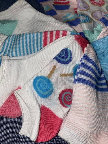 Low Cut Socks Donut Pizza Stripe Food Cupcake Multi Colored Socks 20 Pair - Picture 5 of 6