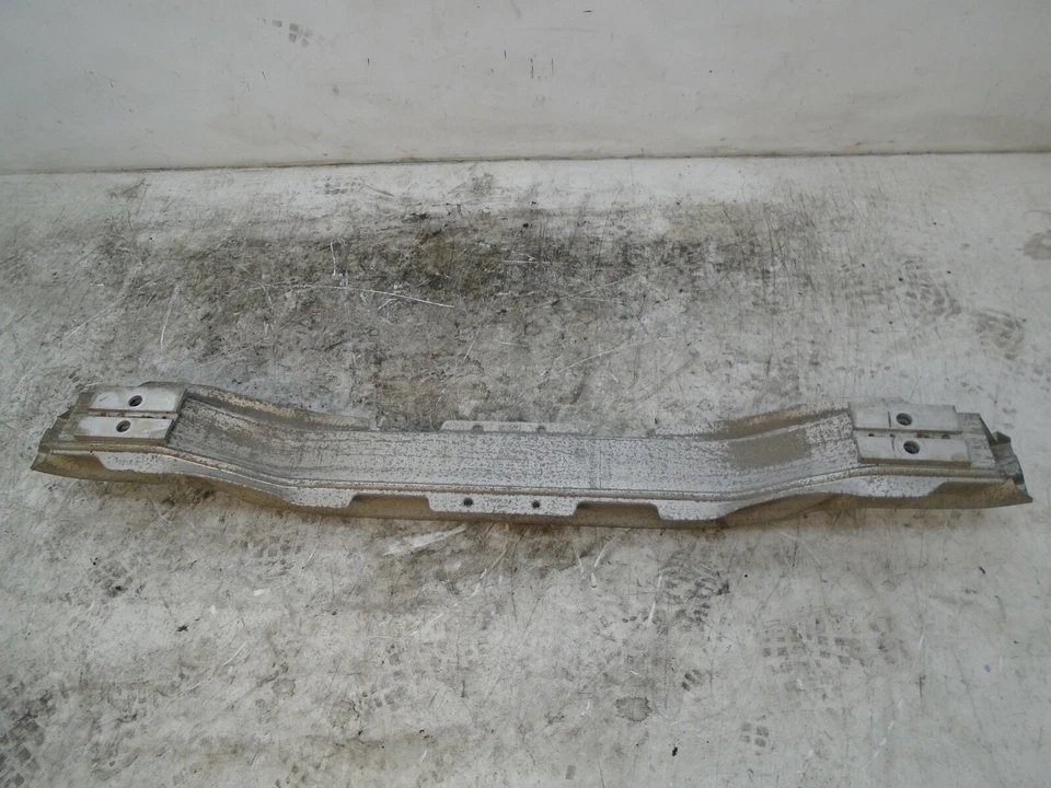 DK905341 2003-2005 SAAB 9-3 SEDÁN PARACHOQUES TRASERO REFUERZO BARRA 12786019 OEM Foto 3 de 4