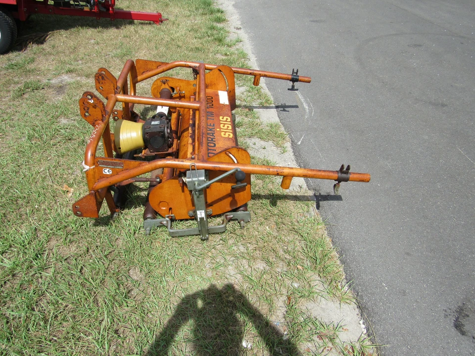 TM1000 SISIS ROTORAKE Verticutter Dethatcher Tractor Toma de fuerza Campo de Golf Greens Foto 2 de 4