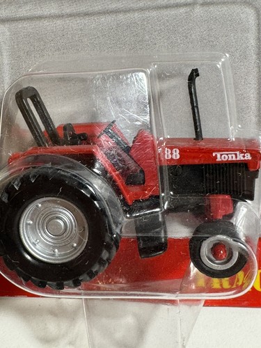 Tonka Farm Die Cast Collection Maisto Hasbro Farm Tractor 2002 - Picture 2 of 7
