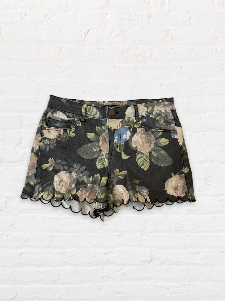 Pantalones Cortos Denim Malia Tate Aqua Jordan Rosa Festoneado Teen Wolf Foto 4 de 4