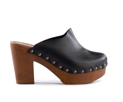 Available in Black Leather. Classic Italian-made clogs 