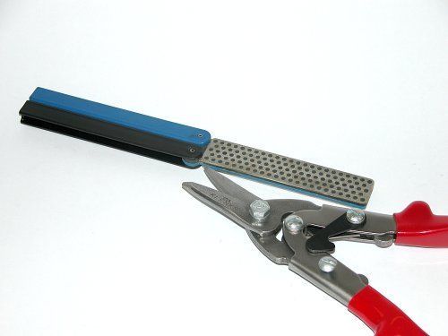 DMT Diafold Diamond Knife Sharpener Double Sided w/Coarse and Extra Coarse Grit - Picture 2 of 2