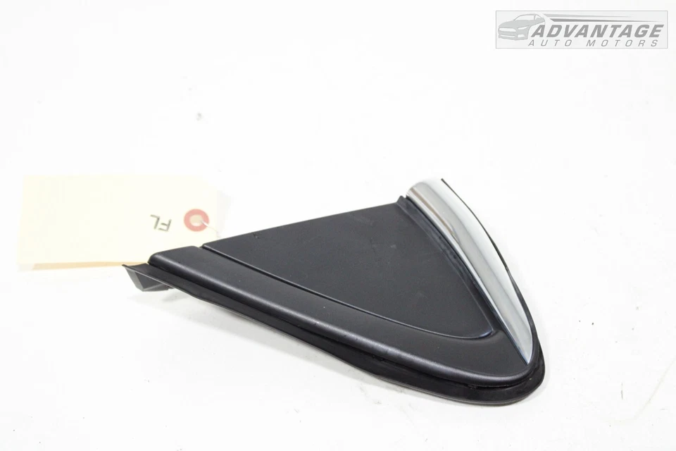 Chevrolet Cruze 2016-2019 guardabarros delantero del conductor moldura esquina trasera superior OEM Foto 2 de 4